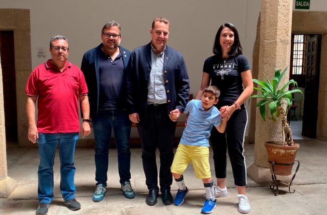 Rotary Cáceres San Jorge y la Asociación de Vecinos de El Junquillo colaboran en una gala benéfica el 24 de junio