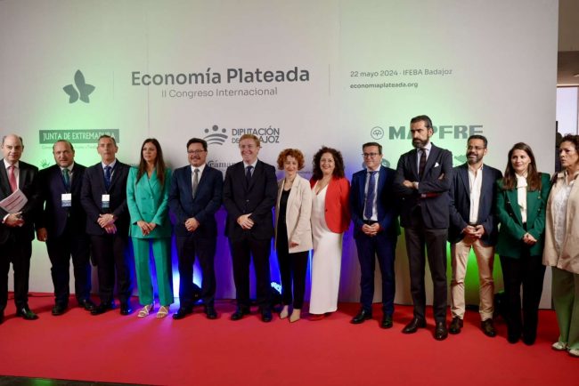 Badajoz acoge el II Congreso de la economía plateada
