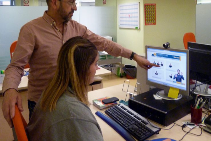 La Confederación Estatal de Personas Sordas exige igualdad de derechos y oportunidades en el acceso al empleo de las personas sordas