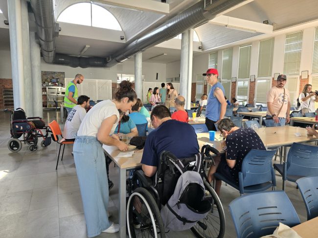 Plena inclusión Extremadura desarrolla una nueva edición del programa conciliación familiar de adultos