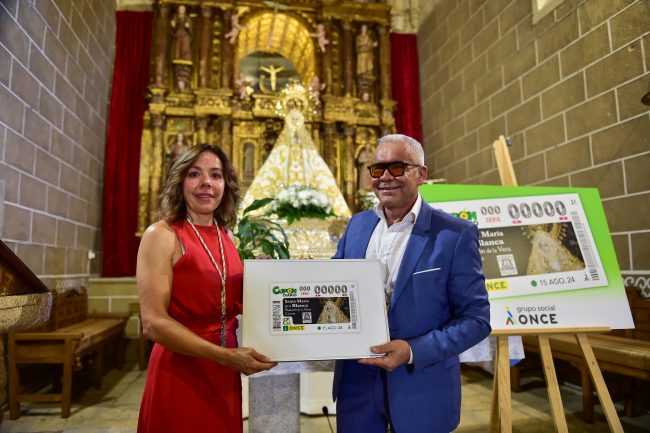 La patrona de Pasarón de la Vera, Santa María de la Blanca, protagoniza el cupón de la ONCE