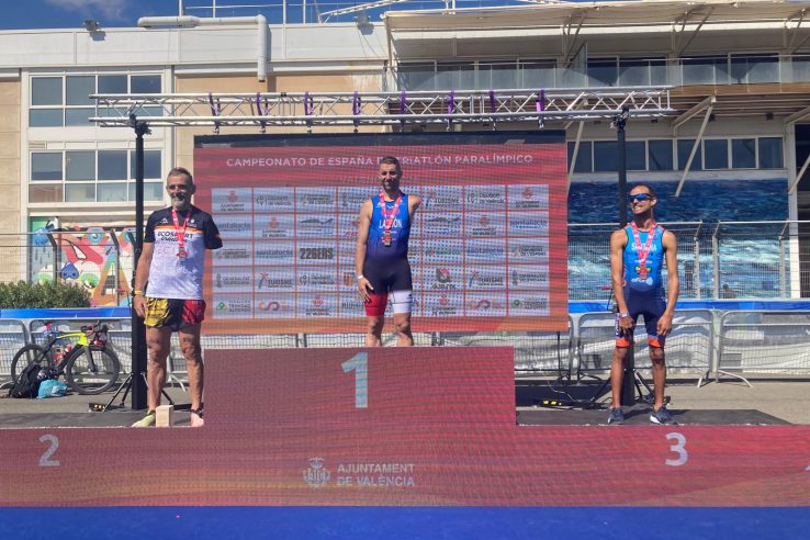Kini Carrasco se proclama subcampeón de España de triatlón paralímpico en su última prueba competitiva
