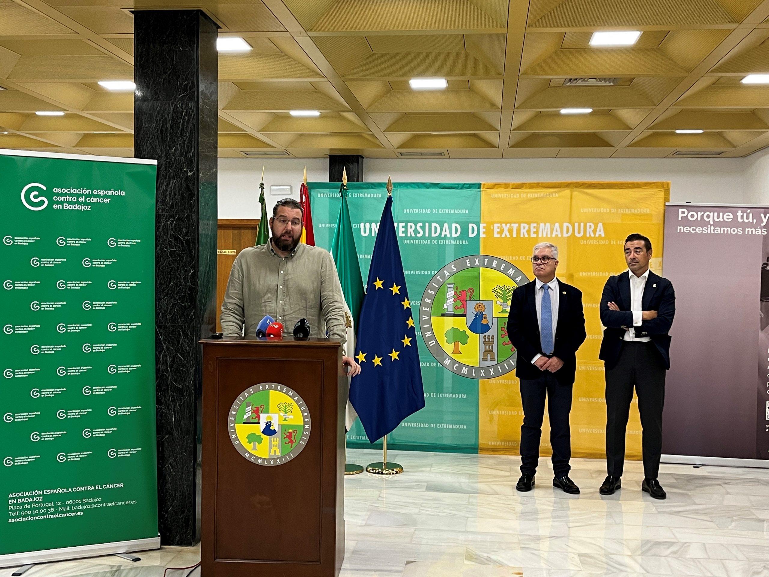 20241022_investigacion_uex Un investigador de la Universidad de Extremadura se une a un proyecto nacional para aumentar la supervivencia en pacientes con cáncer de hígado