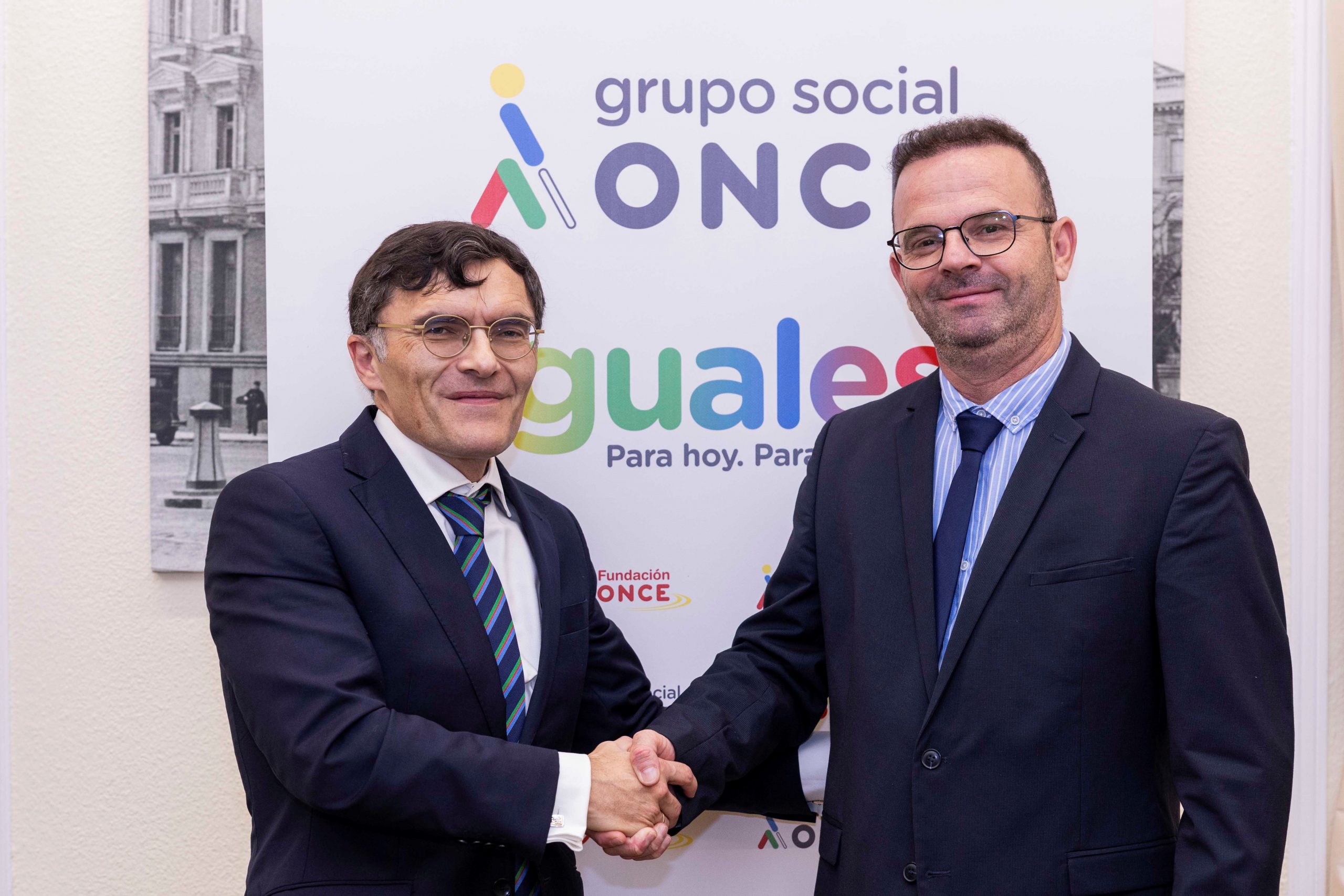 20241026_inclusion_oncecnse Fundación ONCE y la Confederación Estatal de Personas Sordas promueven la inclusión de las personas sordociegas