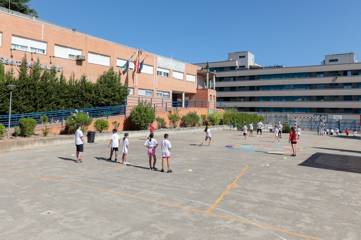 20241115_infancia_caixa CaixaProinfancia ofrece en Mérida los servicios de centro abierto, psicoterapia, refuerzo educativo y psicomotricidad