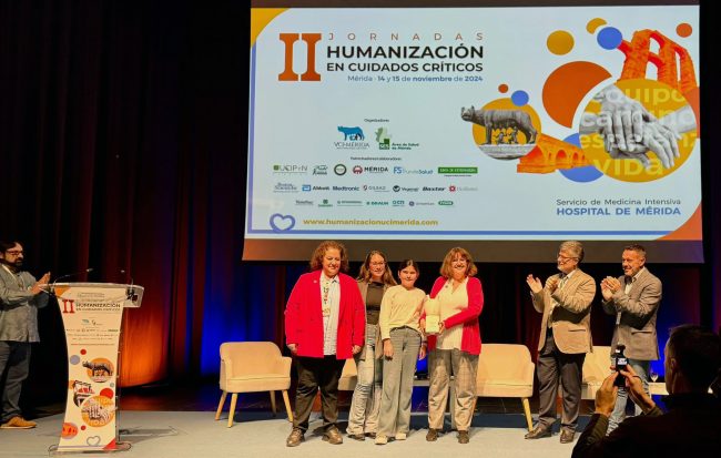 ADMO Extremadura recibe un reconocimiento en las Jornadas de humanización en cuidados críticos