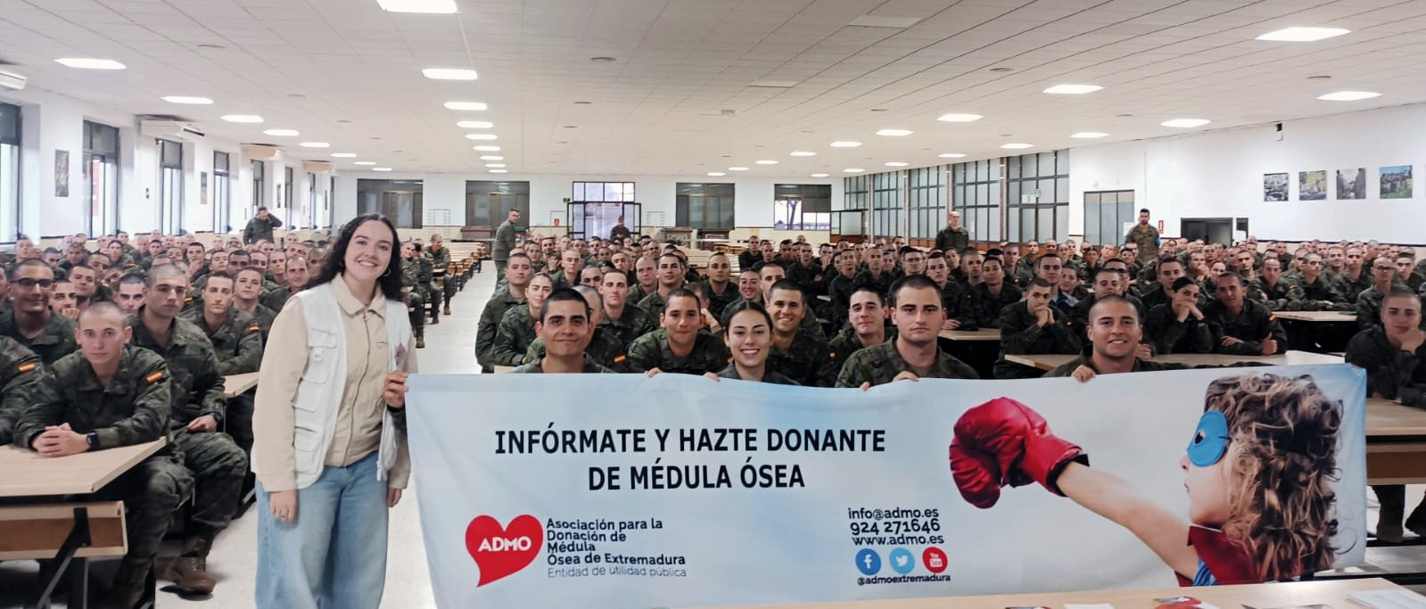20241127_asociaciones_admo ADMO Extremadura informa a los soldados del Cefot de Cáceres sobre la donación de médula