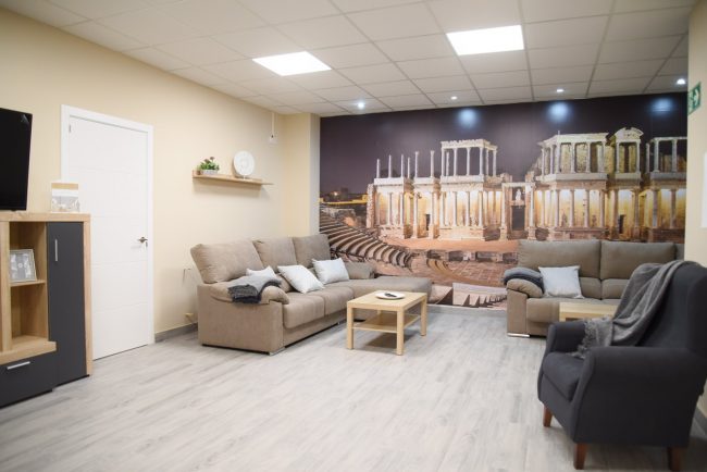 El Ayuntamiento de Mérida concede una subvención al proyecto de vida independiente de Plena inclusión Mérida