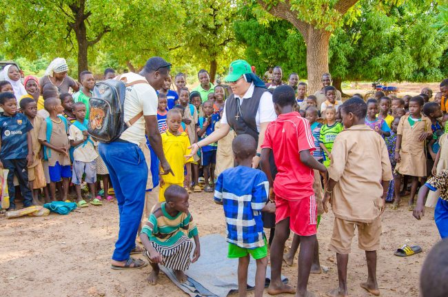 Manos Unidas recuerda el drama de los 'niños brujos' de Benín en el Día Internacional de los Derechos Humanos