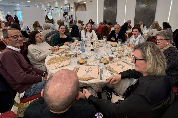 AFAD Recuerda Extremadura celebra una nueva edición de su tradicional comida navideña