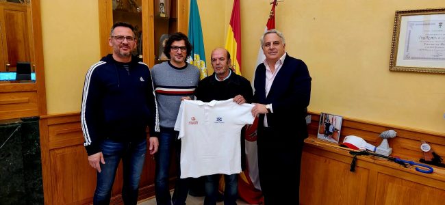 La asociación Doble Cristal ofrecerá terapias ecuestres para personas mayores en Villafranca de los Barros