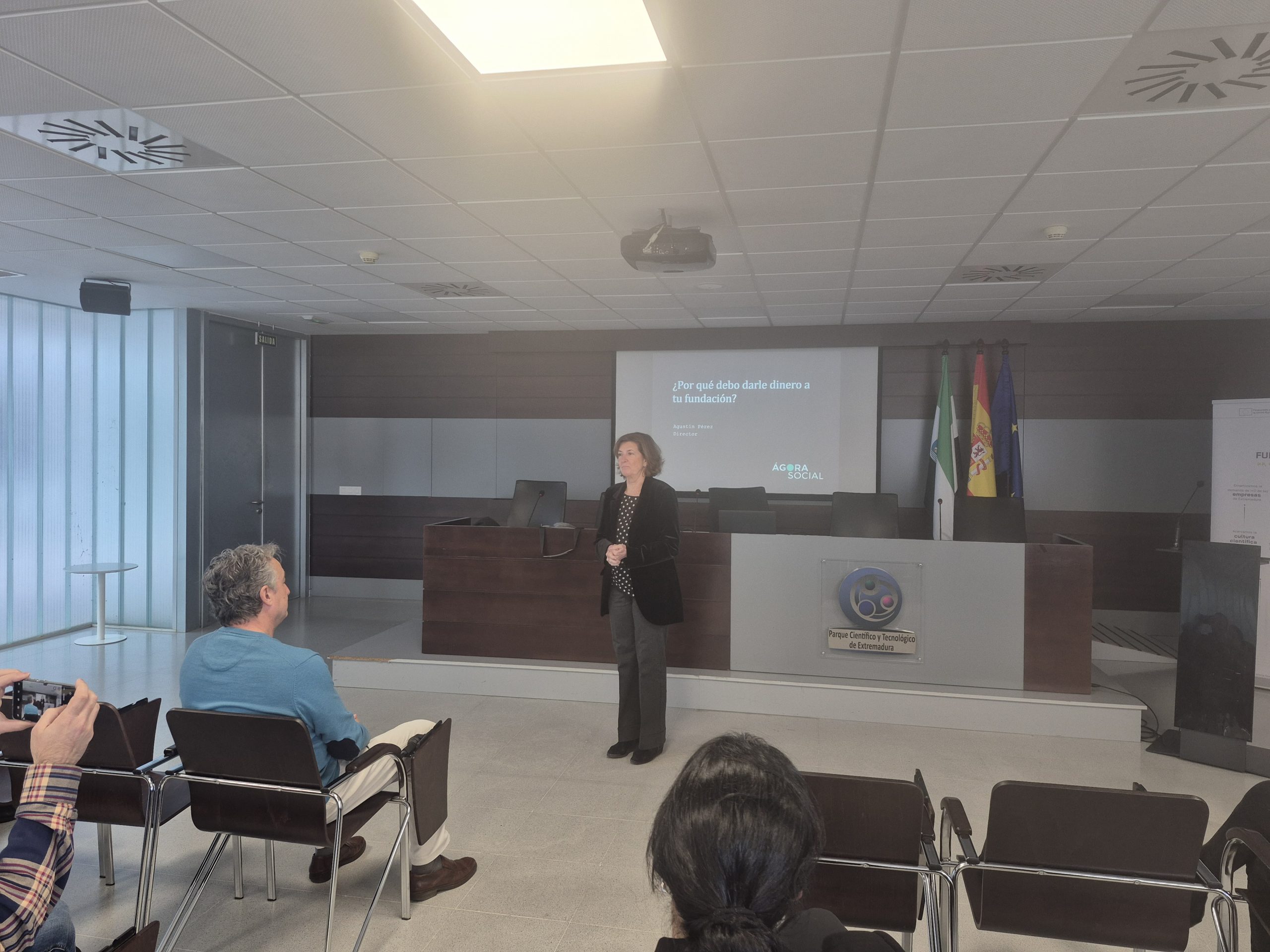 Badajoz acoge una jornada formativa de la Asociación Española de Fundaciones