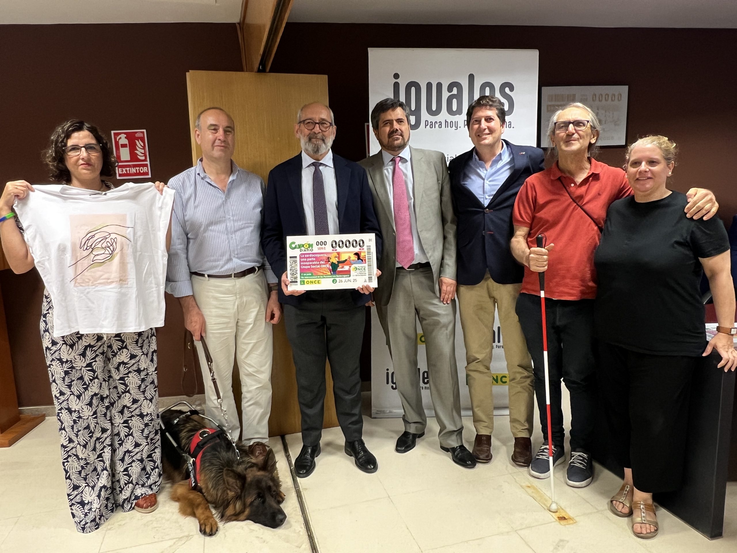 Las personas con sordoceguera reivindican visibilidad y apoyo