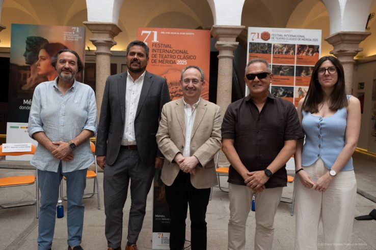 La ONCE y el Festival Internacional de Teatro Clásico de Mérida impulsar el teatro inclusivo