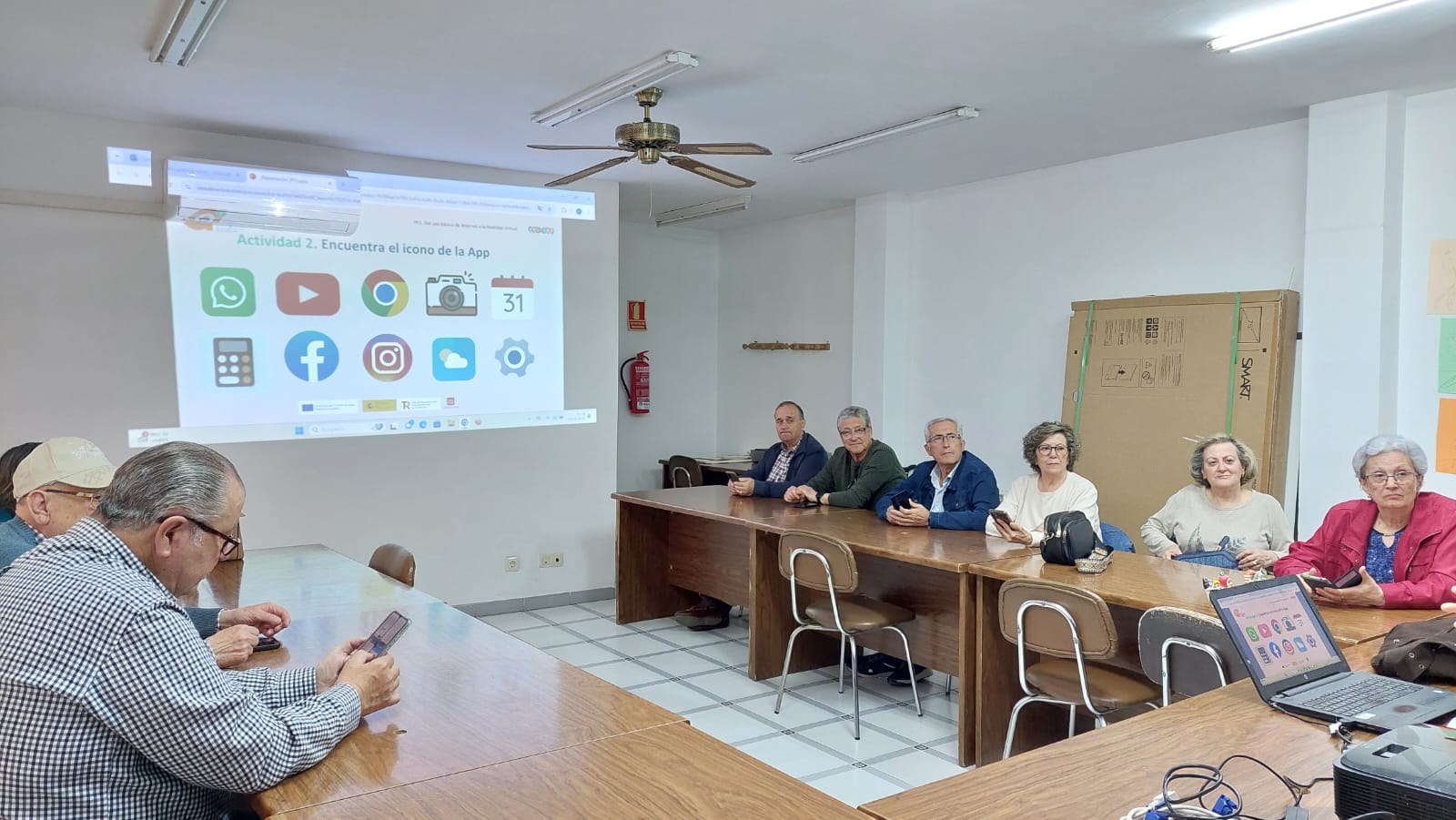 La Federación Española de Universidades Populares desarrolla el Programa Amparo contra la soledad no deseada y la brecha digital en el medio rural