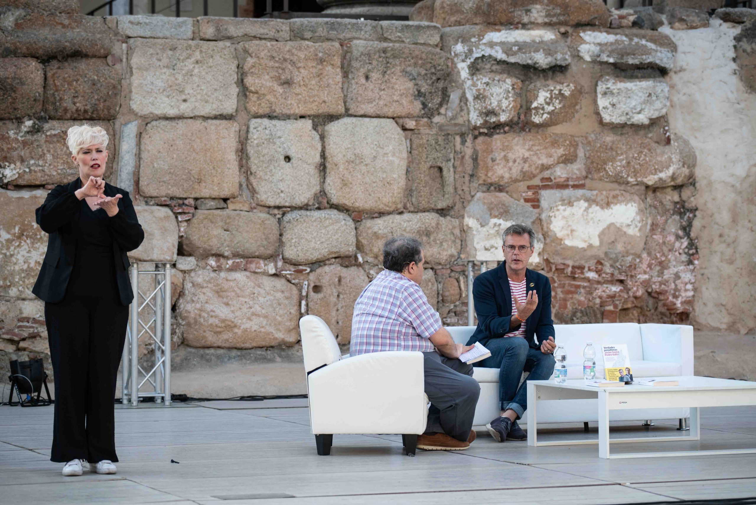 20250904_inclusion_merida El Ayuntamiento de Mérida adjudica un nuevo contrato de intérpretes de lengua de signos para sus actividades