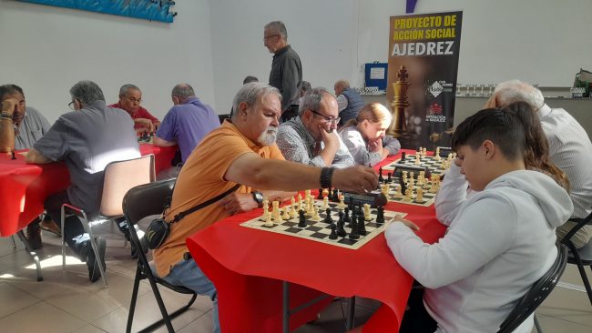 El programa 'Rompiendo barreras' impulsa la inclusión a través del ajedrez en Badajoz y Mérida