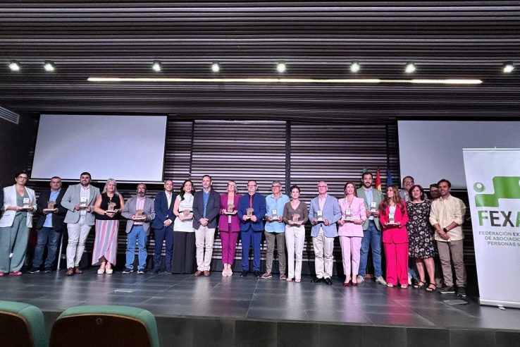 El movimiento asociativo extremeño reivindica la inclusión plena de las personas sordas en la sociedad