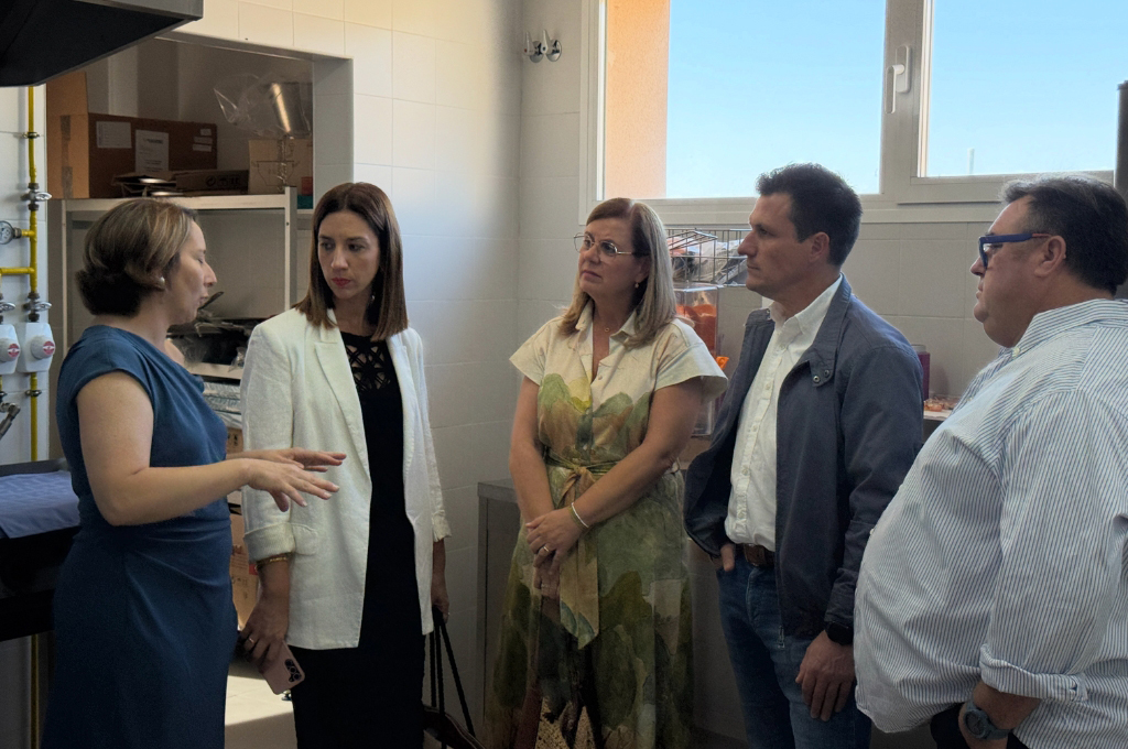 20251005_mayores_huelaga1 Huélaga inaugura su centro de día, impulsado por los Planes Activa de la Diputación de Cáceres