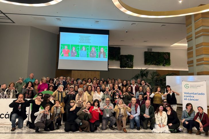 20251207_asociaciones_aecc La Asociación Española contra el Cáncer en Cáceres reconoce el compromiso de sus más de 400 voluntarios