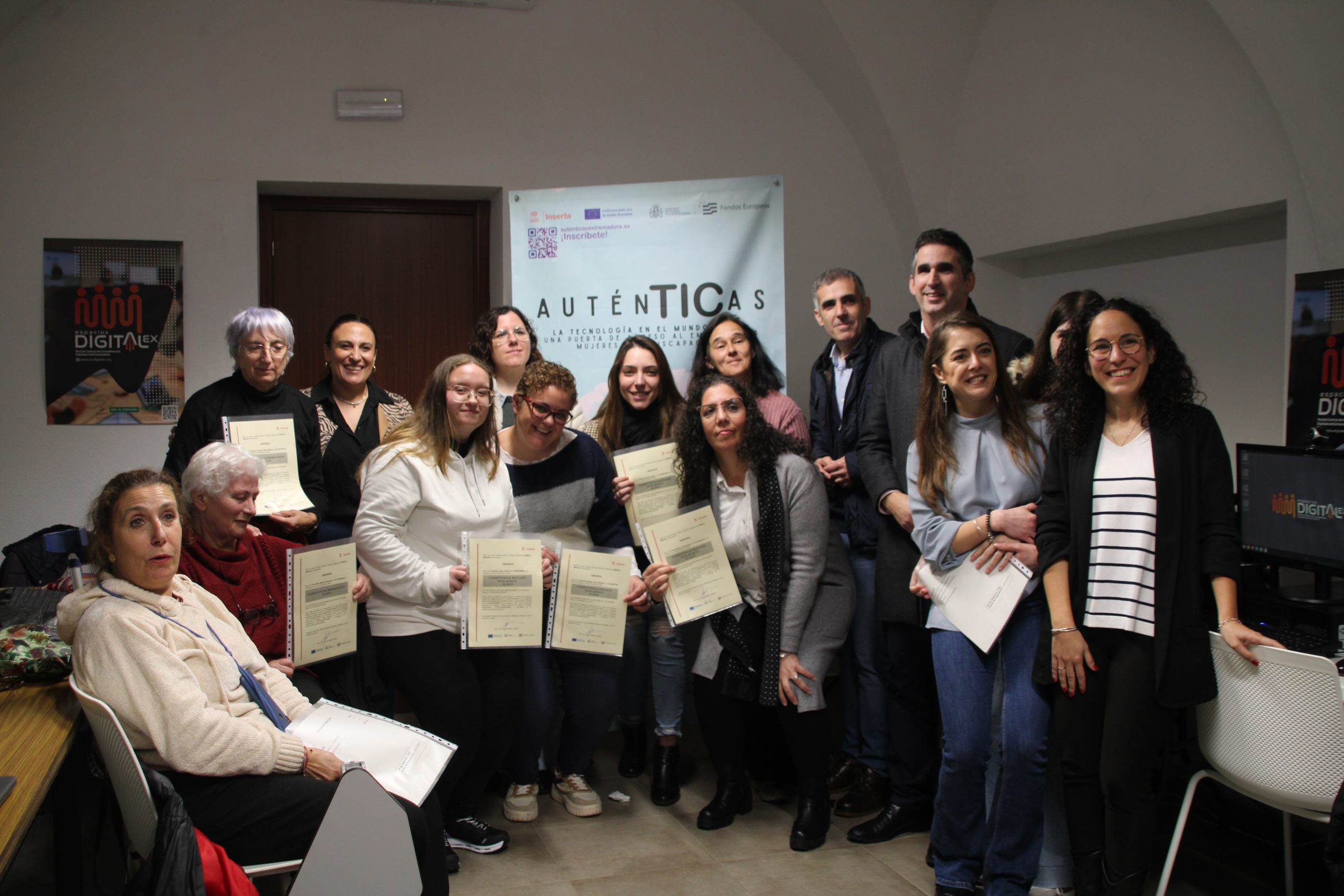 El programa 'AuténTICas' culmina la formación a mujeres con discapacidad de Guareña