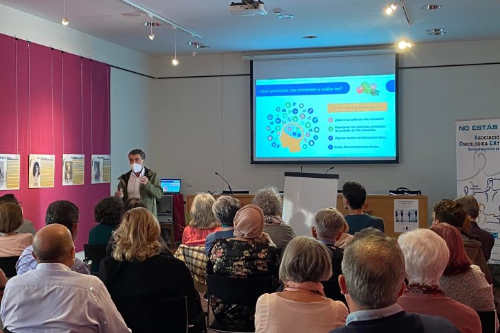 20260201_asociaciones_aoex La Asociación Oncológica Extremeña dotará de nuevo equipamiento a sus sedes con el apoyo de Fundación ONCE y Cocemfe