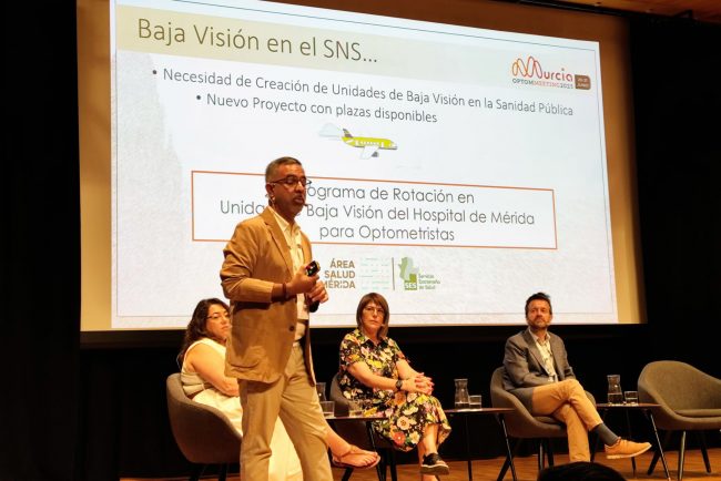 FundeSalud y Roche impulsan la formación en Oftalmología en el Hospital de Mérida