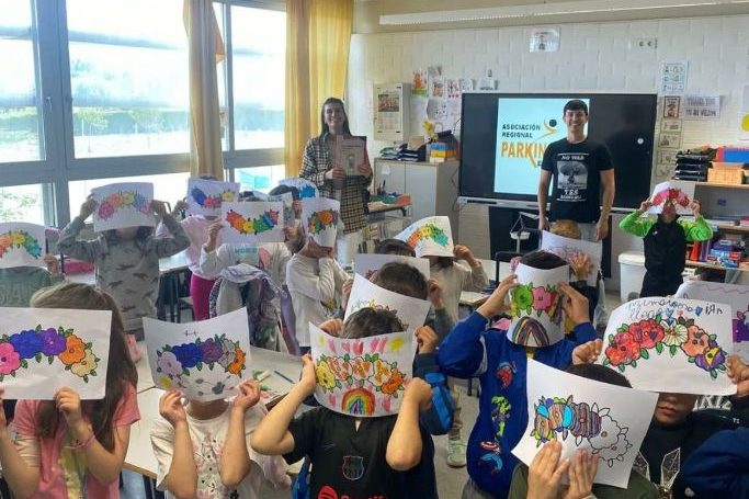 20260325_párkinson_extremadura La Asociación Parkinson Extremadura trabaja por visibilizar la cara oculta de la enfermedad