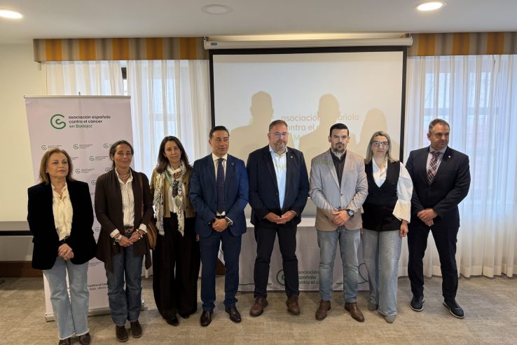 La Asociación Española Contra el Cáncer renueva la Junta Local de Mérida