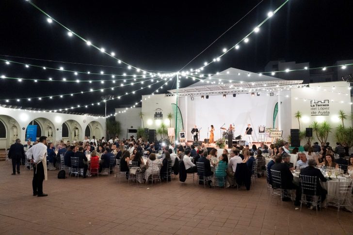 Badajoz reúne a 250 personas en la II Gala de la Asociación Española Contra el Cáncer