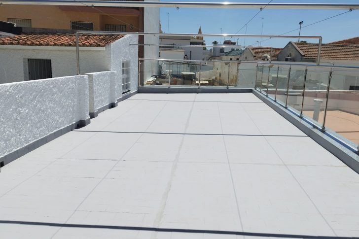 20260623_verano_diputacionbadajoz Finalizan las mejoras en el chalet que la Diputación de Badajoz ofrece a personas con discapacidad intelectual en Chipiona