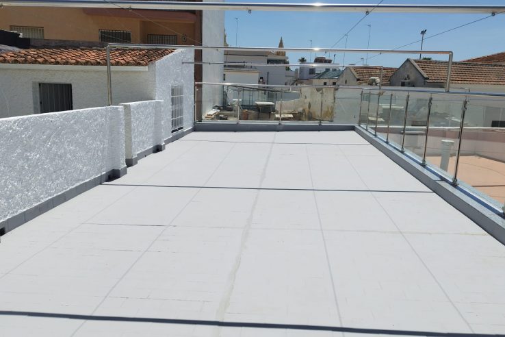 Finalizan las mejoras en el chalet que la Diputación de Badajoz ofrece a personas con discapacidad intelectual en Chipiona