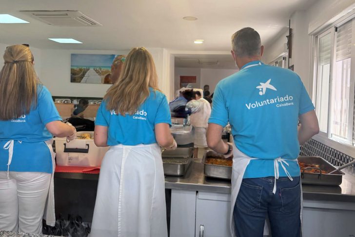 20260703_voluntariado_caixa El programa de voluntariado de CaixaBank moviliza a 130 personas y alcanza a 1.400 beneficiarios en Extremadura