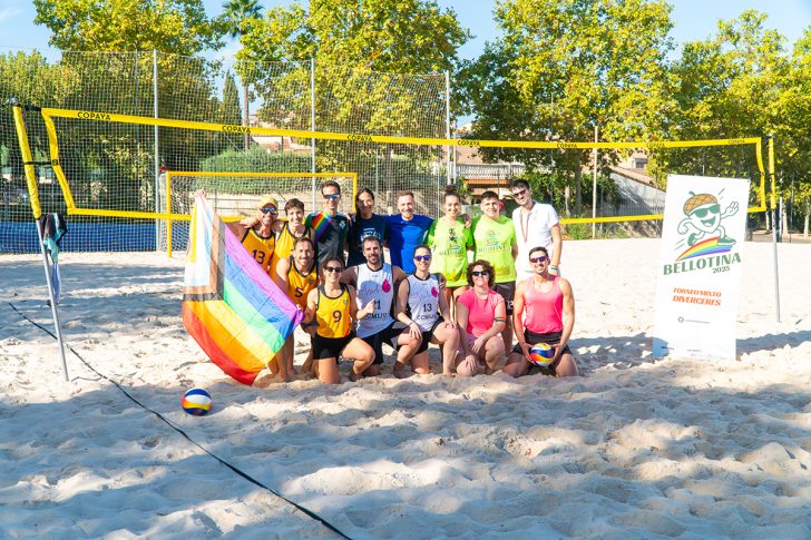 20261002_lgtbi_caceres El torneo 'Bellotina' promueve el deporte mixto, la inclusión y la diversidad en Cáceres