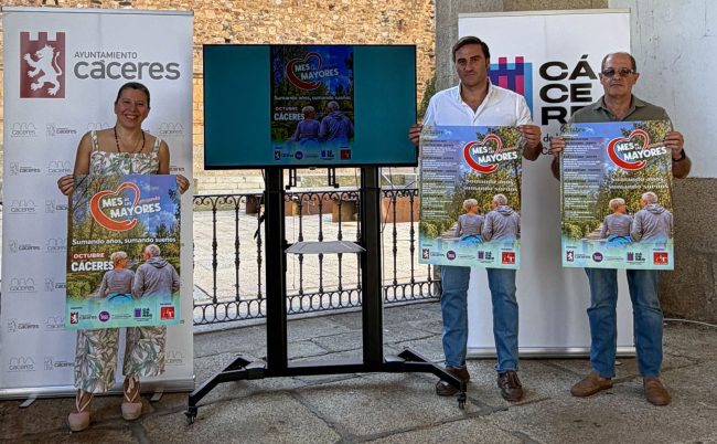 Cáceres dedica octubre a las personas mayores con una programación que mezcla cultura, convivencia y reconocimientos institucionales
