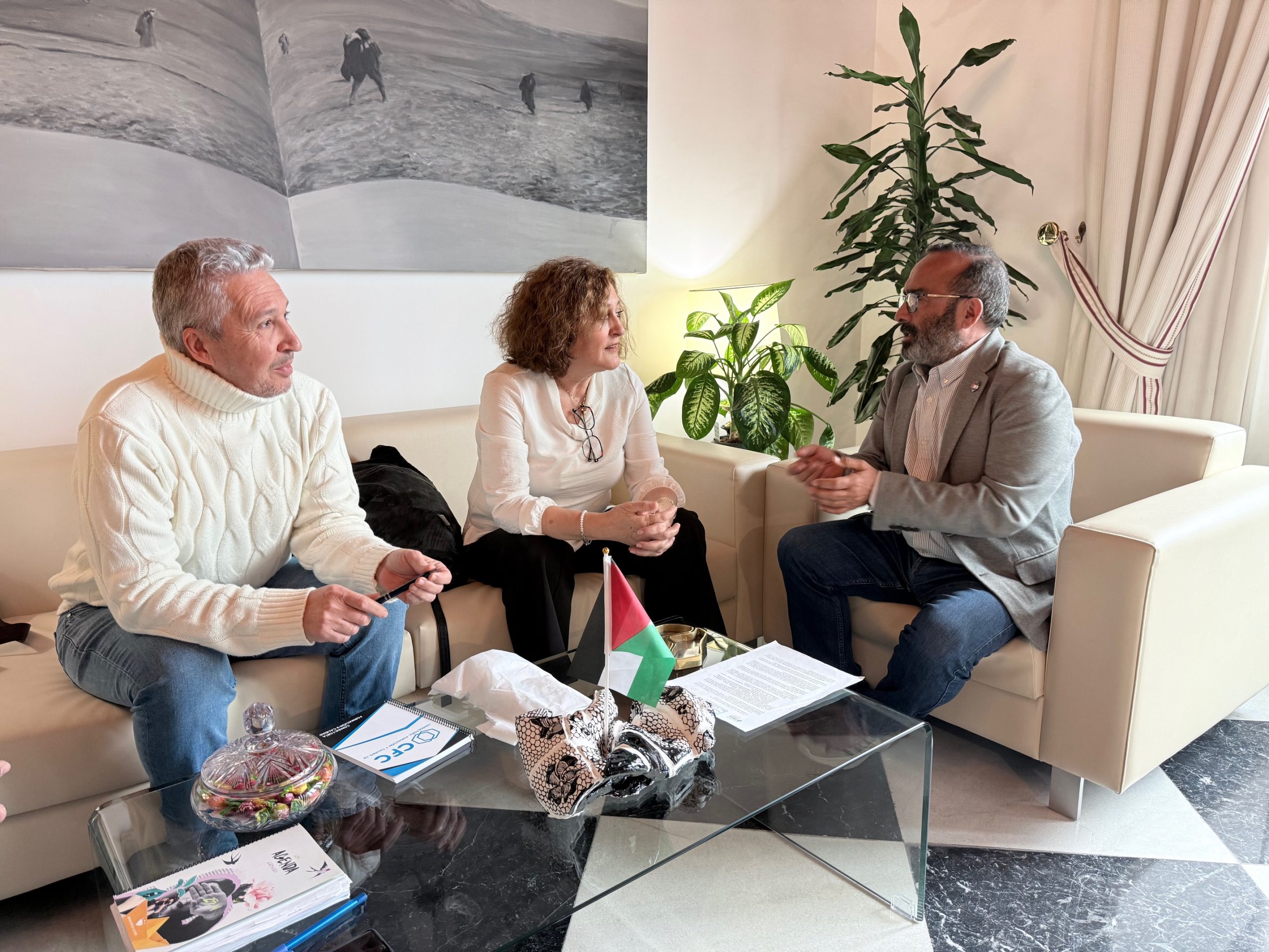 ASPAINCA (11) La Diputación de Cáceres facilitará a Aspainca la adquisición de un nuevo vehículo