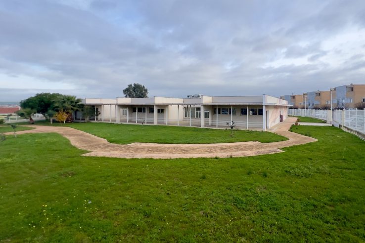 El Ayuntamiento de Mérida y la Asociación Parkinson Extremadura firman un acuerdo para ampliar las instalaciones del Centro Regional de Parkinson