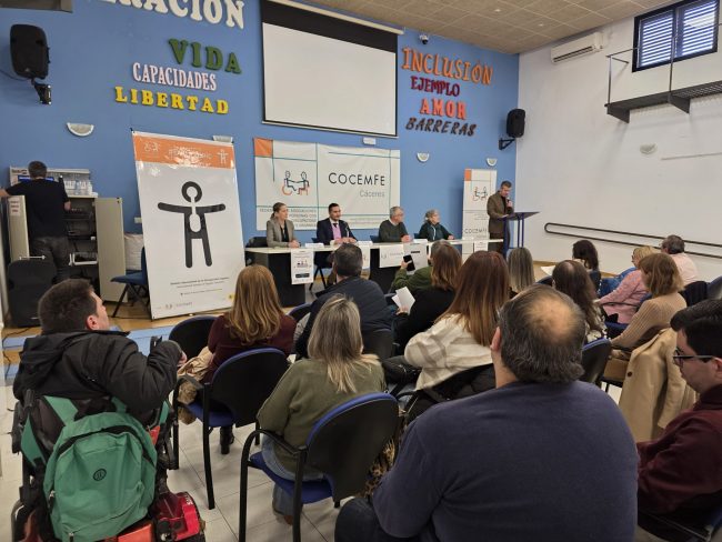 Cocemfe Cáceres continúa promoviendo la inserción laboral de personas con discapacidad con el proyecto Iladis