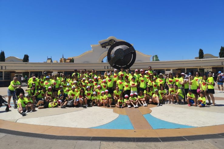ADMO celebra su 'IV Respiro familiar de verano' en el Parque Warner Madrid