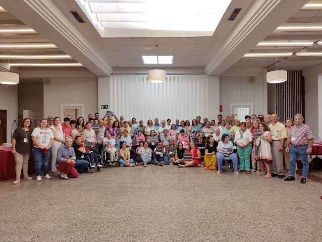 Celebrado el II 'Encuentro de personas mayores con discapacidad intelectual' de Plena Inclusión Extremadura en Mérida