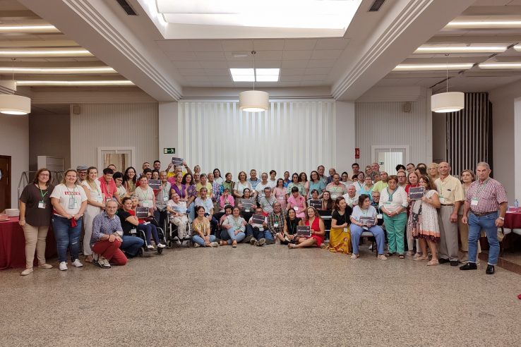 Celebrado el II 'Encuentro de personas mayores con discapacidad intelectual' de Plena Inclusión Extremadura en Mérida