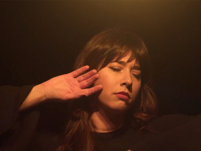 Chloé Bird y Fundación CB publican 'La Escalera', una canción para abordar la salud mental y la prevención del suicidio