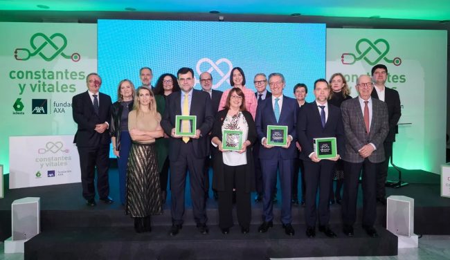 ADMO Extremadura recibe el premio a la 'Mejor campaña de divulgación en prevención médica' de los Premios Constantes y Vitales 2023